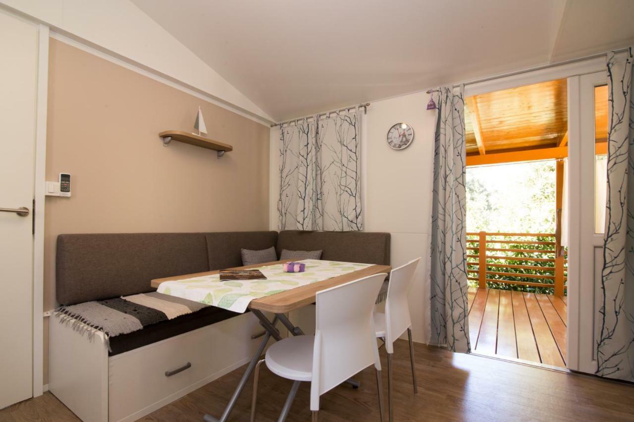 Mobile Homes 'Jakov', Camp Soline Biograd Na Moru Buitenkant foto